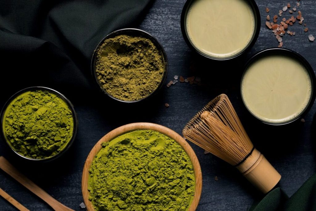 Artikel ini membahas mengenai beberapa manfaat matcha untuk kecantikan yang menakjubkan untuk disimak baik oleh Wanita maupun pria.