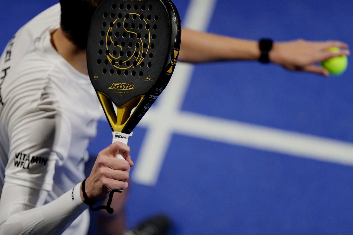 Tips Padel untuk Pemula - Gunakan Dinding