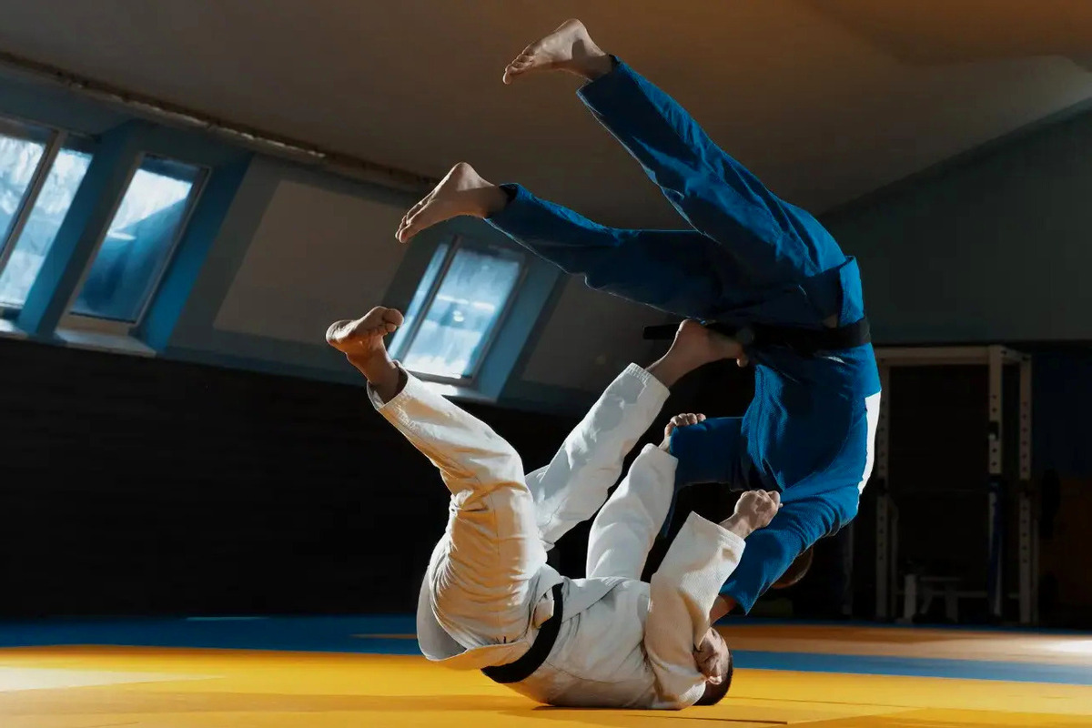 Artikel kali ini membahas mengenai beberapa panduan judo yang mudah dipahami dan harus ditaati terutama untuk pemula.